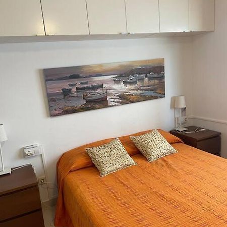 Apartamento Con Piscina En Llanca Luaran gambar