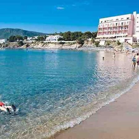 Apartamento Con Piscina En Llanca Luaran gambar