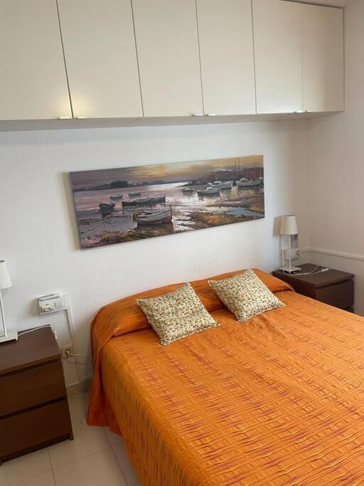 Apartamento Con Piscina En Llanca Luaran gambar