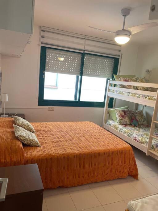 Apartamento Con Piscina En Llanca Luaran gambar