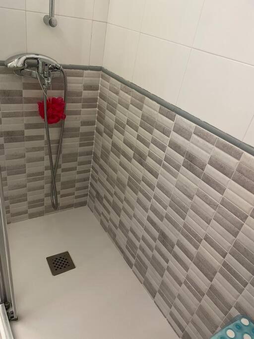Apartamento Con Piscina En Llanca Luaran gambar